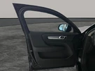2022-volvo-xc40-15-t3-momentum-small-16