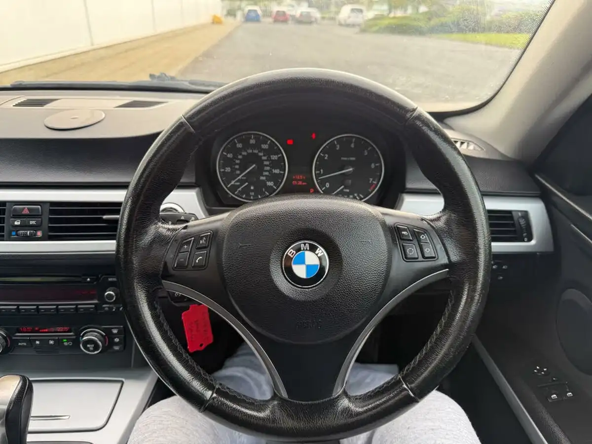 2007-bmw-3-series-20-320i-se-coupe-2d-auto-big-46