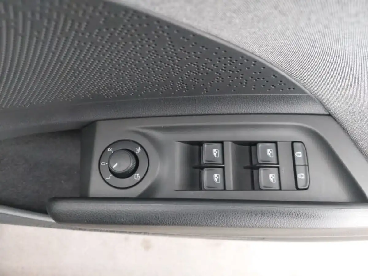 2024-skoda-enyaq-e-60-edition-big-18