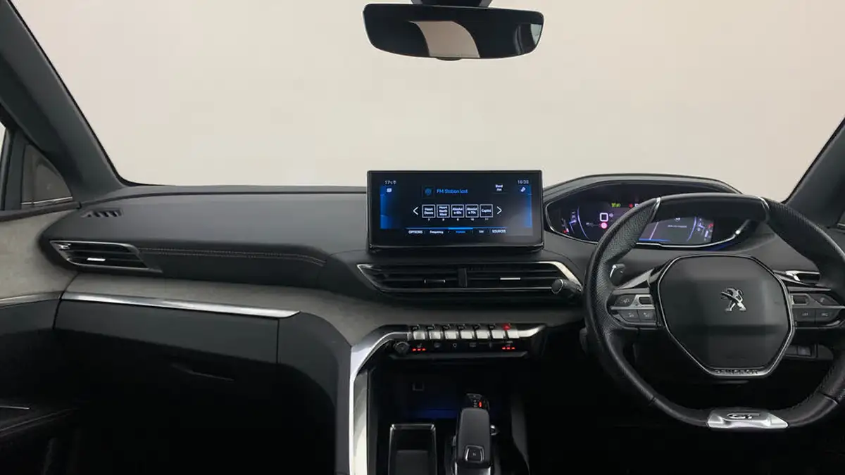 2021-peugeot-5008-suv-12-puretech-gt-premium-big-8