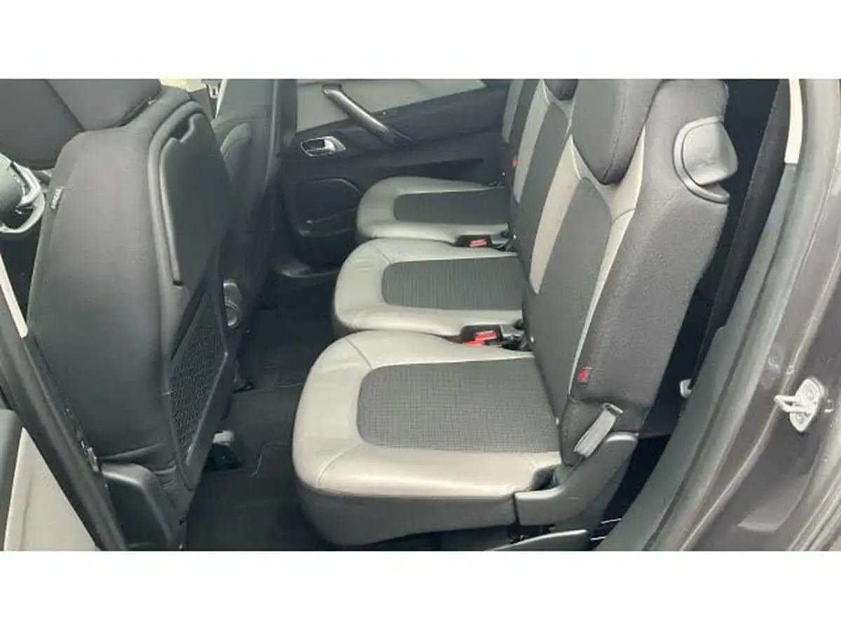 2019-citroen-grand-c4-spacetourer-15bluehdi-flair-eat8-big-15