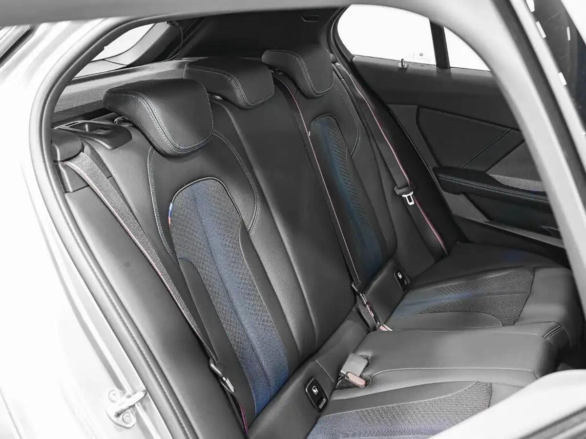 2023-bmw-1-series-20td-120d-m-sport-lcp-big-17