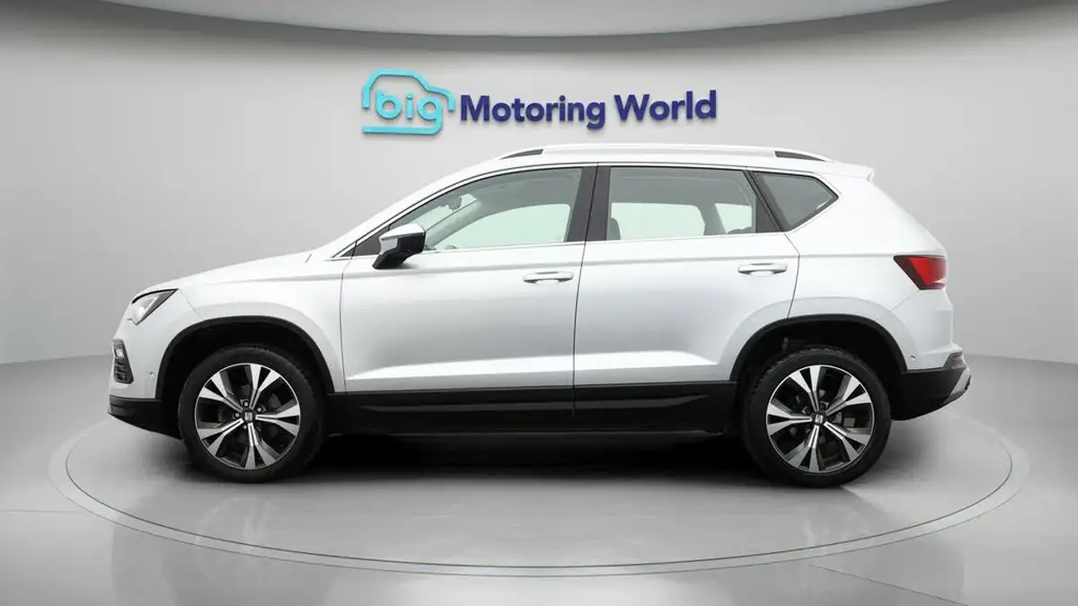 2022-seat-ateca-15-ecotsi-se-technology-big-3