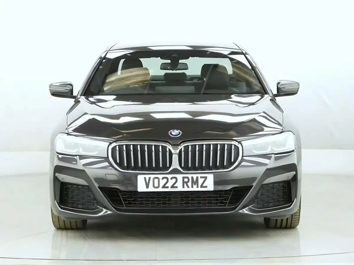 2022-bmw-5-series-20td-520d-m-sport-mht-saloon-4d-big-2