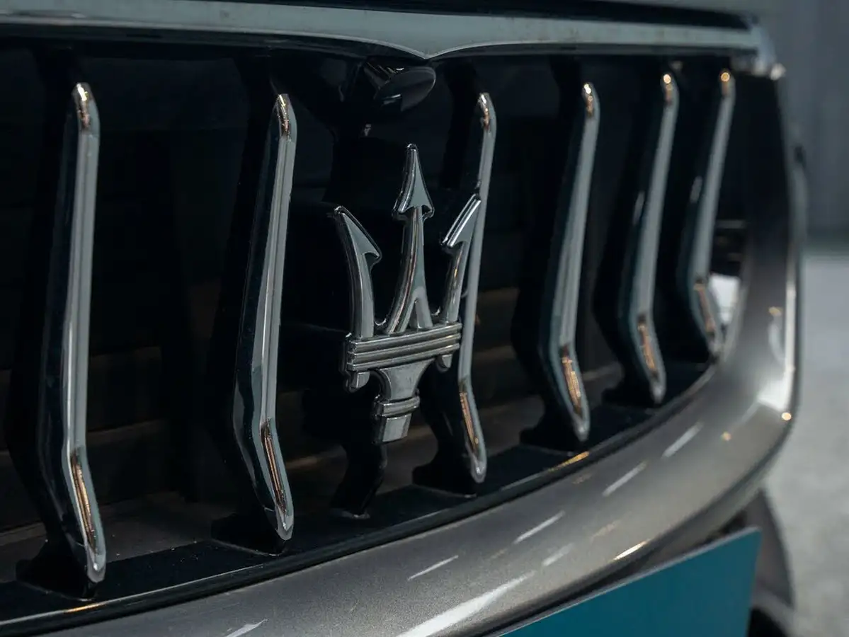 2021-maserati-levante-30-big-34