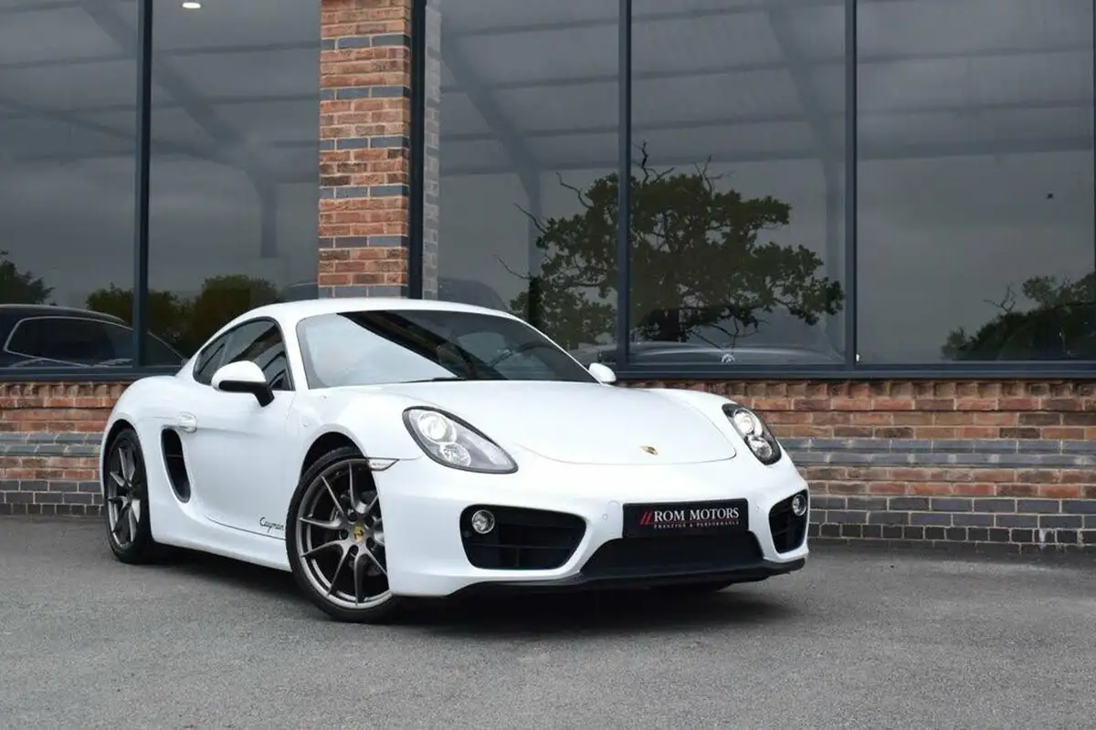 2015-porsche-cayman-27-pdk-big-39
