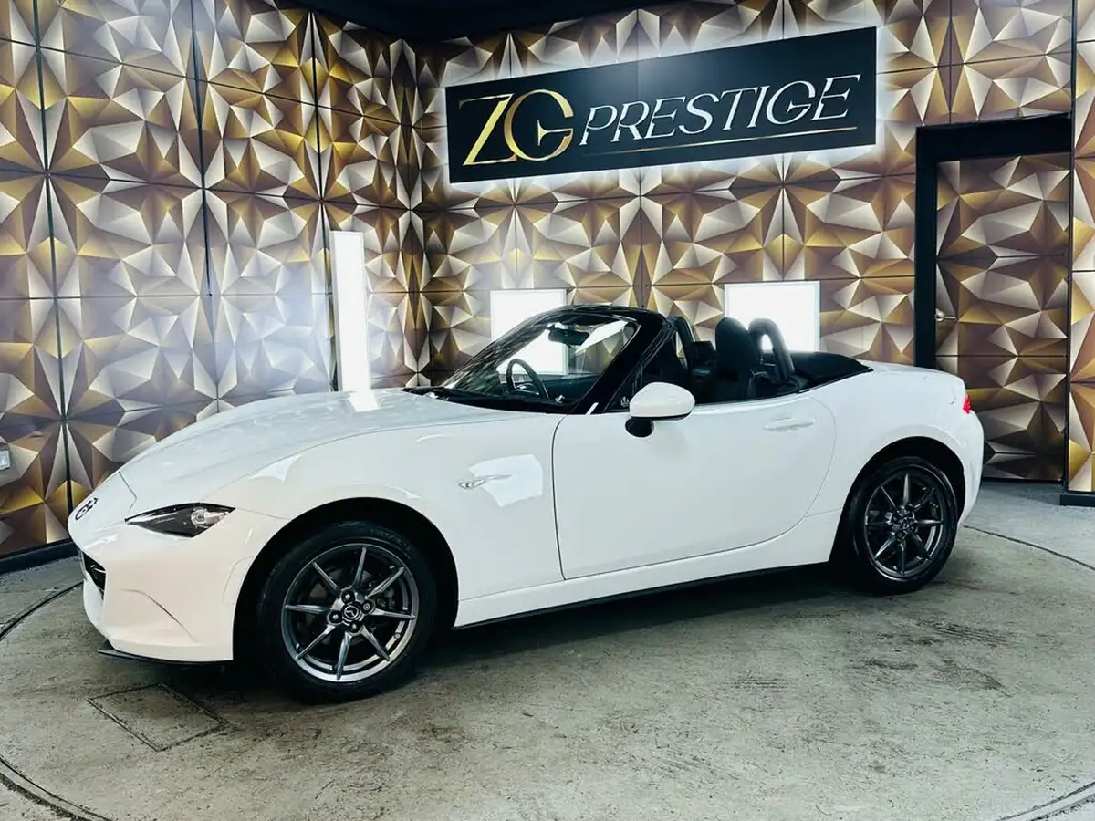 2019-mazda-mx-5-15-se-big-17