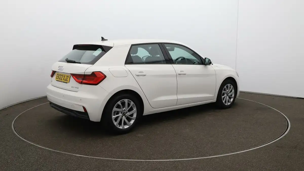 2022-audi-a1-10-30-tfsi-sport-s-tronic-big-50
