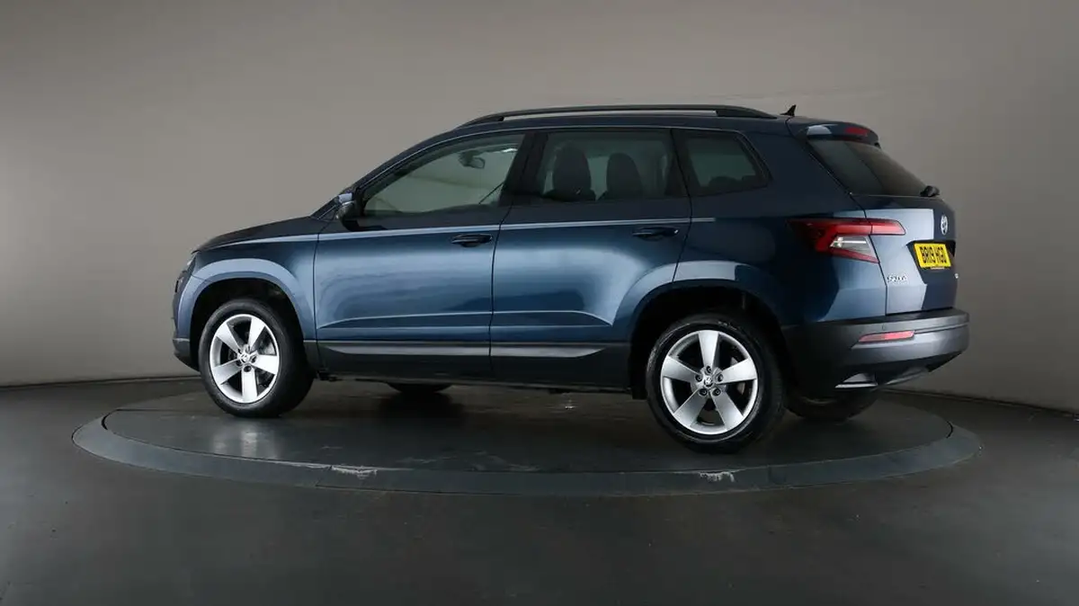 2019-skoda-karoq-16tdi-se-big-75
