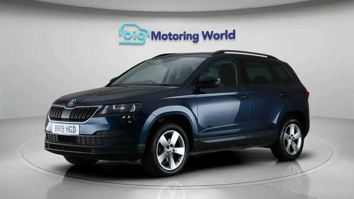 2019-skoda-karoq-16tdi-se-big-3