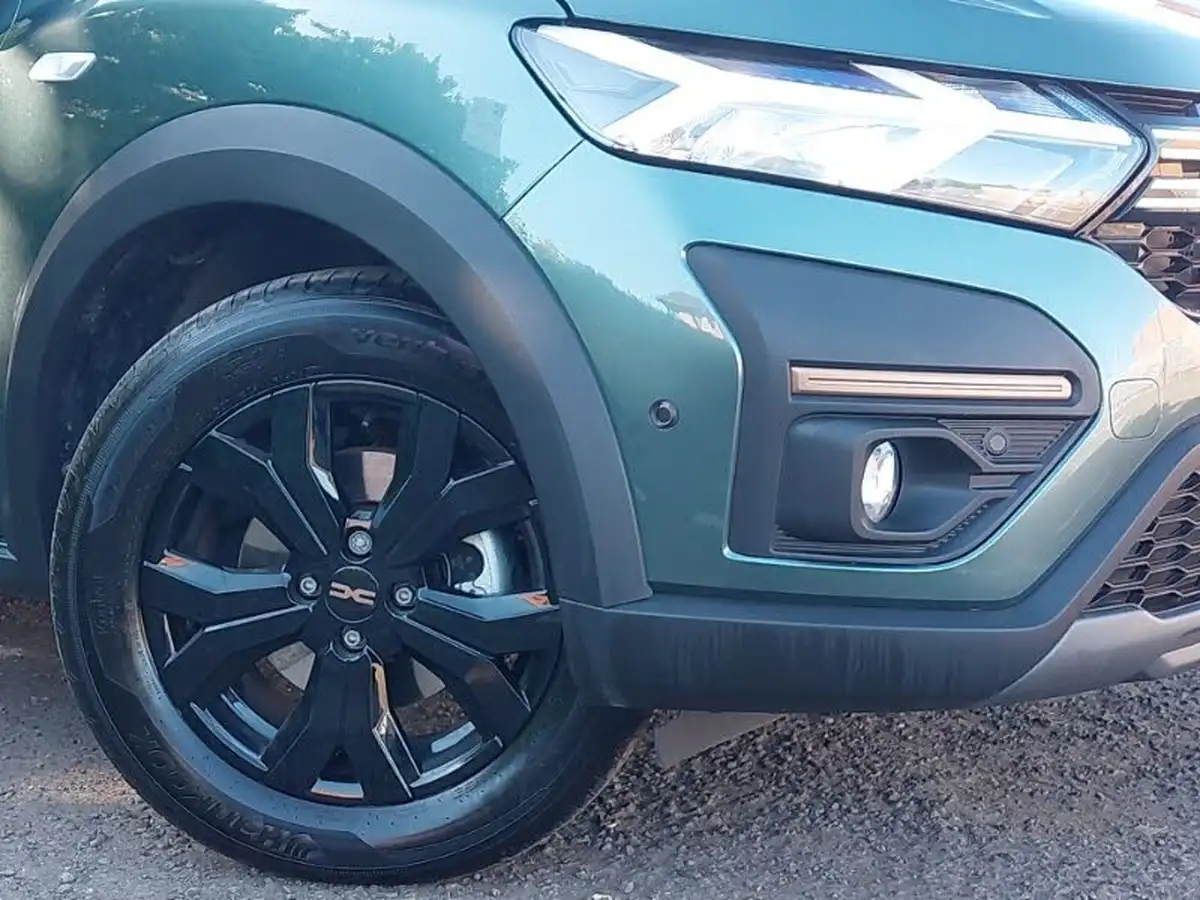 2024-dacia-jogger-16-tce-extreme-big-8