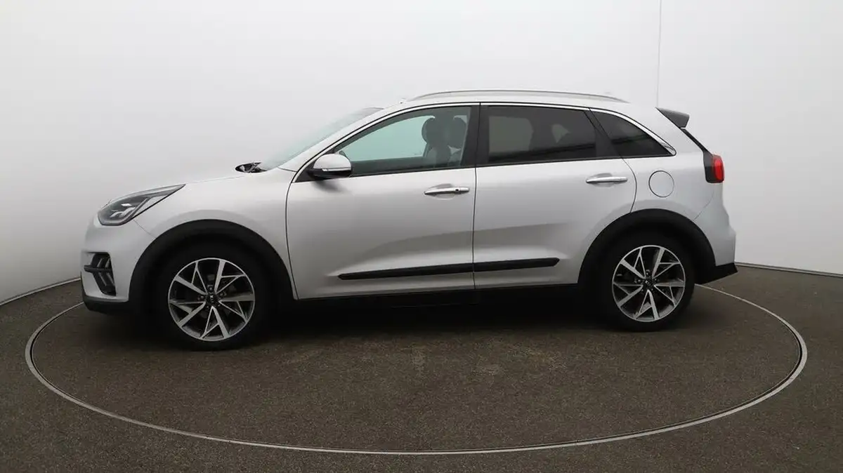 2021-kia-niro-16-gdi-4-156kwh-big-65