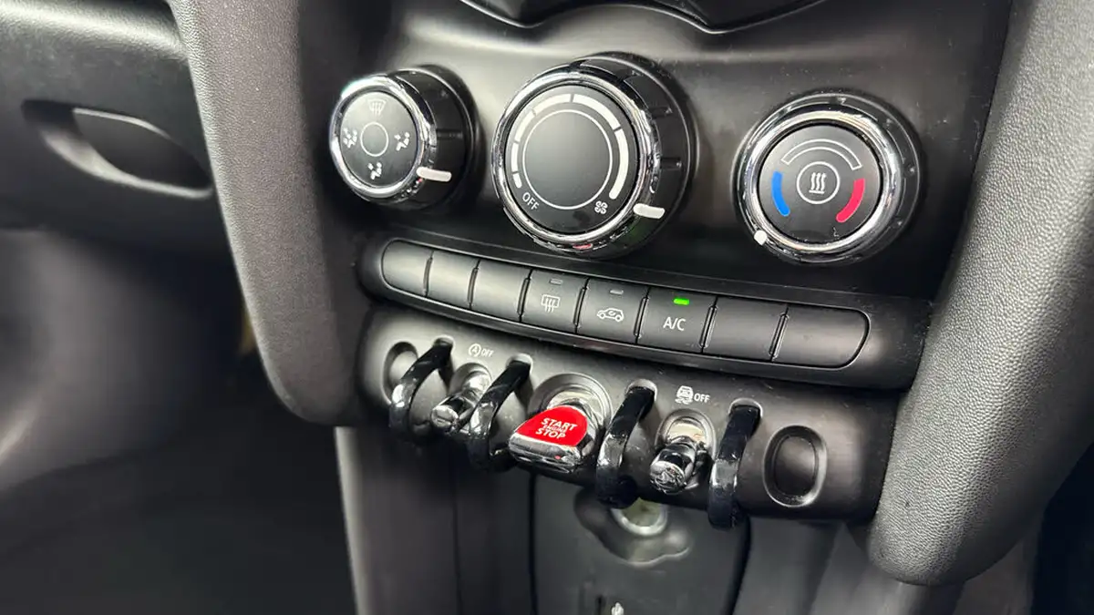2018-mini-cooper-15-cooper-series-ii-ss-hatchback-5d-big-15