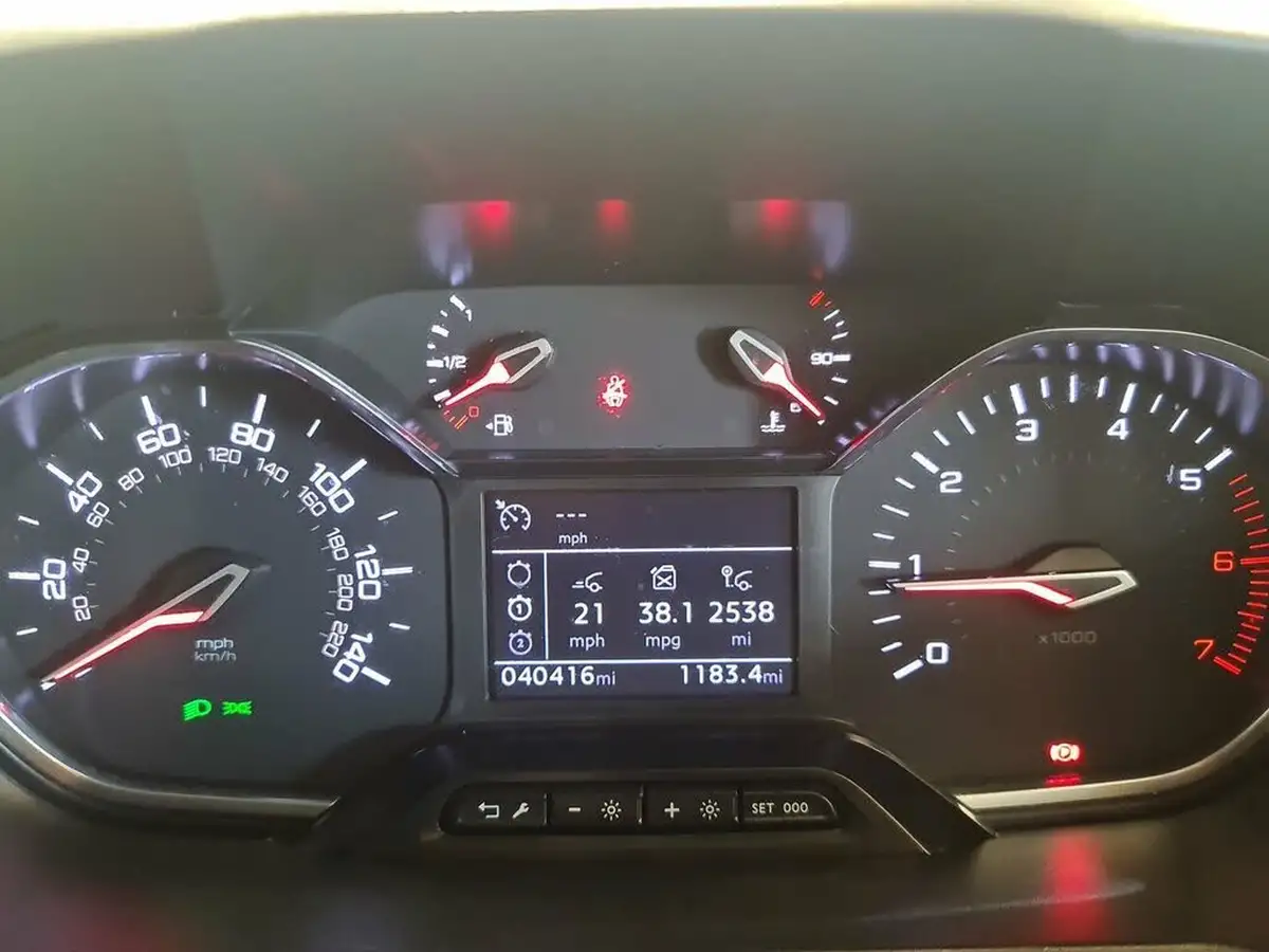 2022-peugeot-partner-15-bluehdi-850-professional-premium-big-21