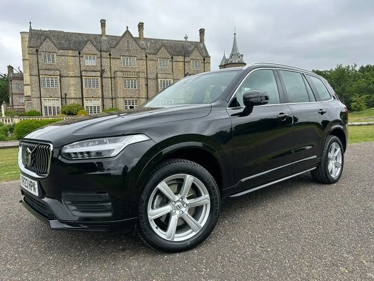 2023-volvo-xc90-20-b5-core-big-0