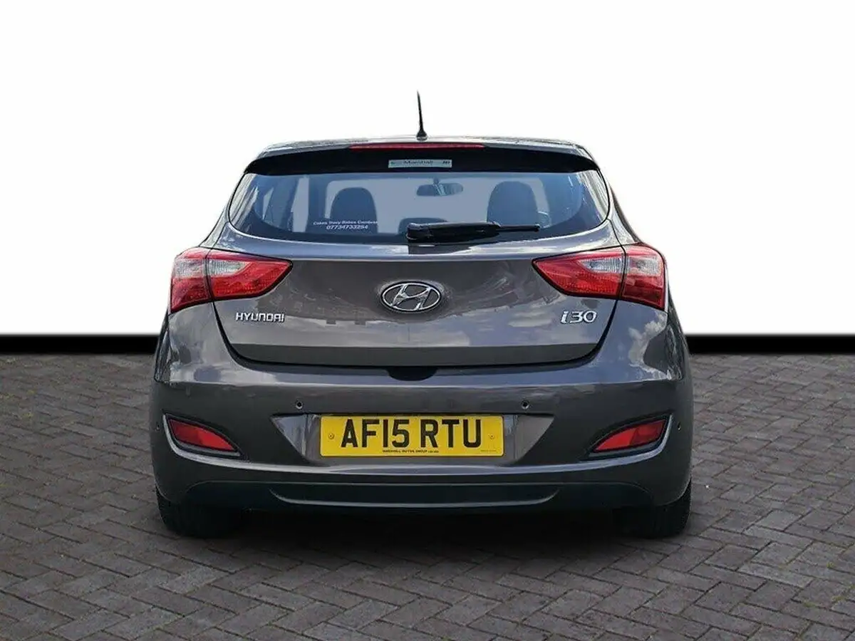 2015-hyundai-i30-14-active-3d-big-4