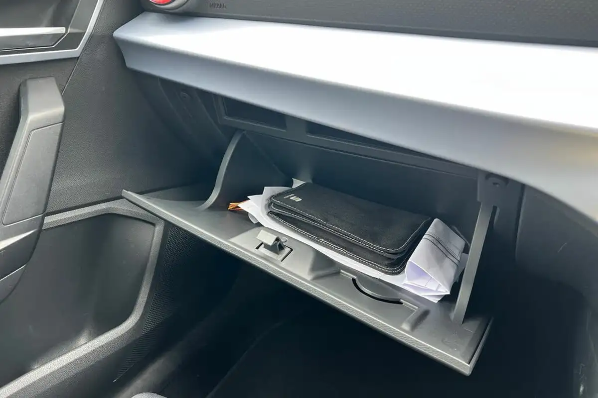 2022-seat-ibiza-10-tsi-fr-edition-95ps-big-38