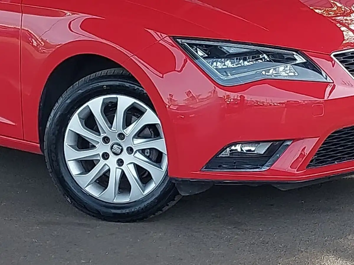2015-seat-leon-12-se-tech-pack-tsi-110ps-hatchback-5d-big-8