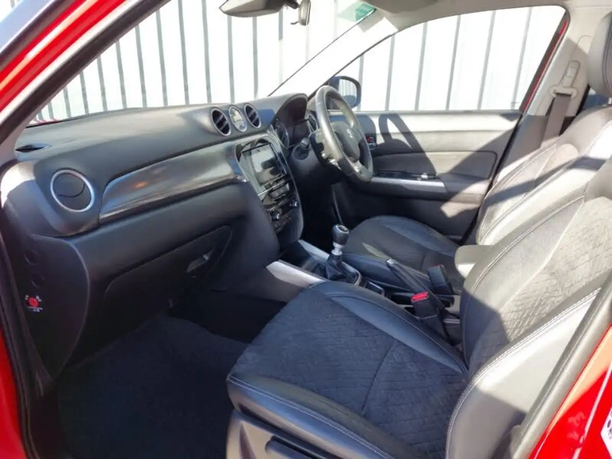 2021-suzuki-vitara-14-boosterjet-sz5-big-4