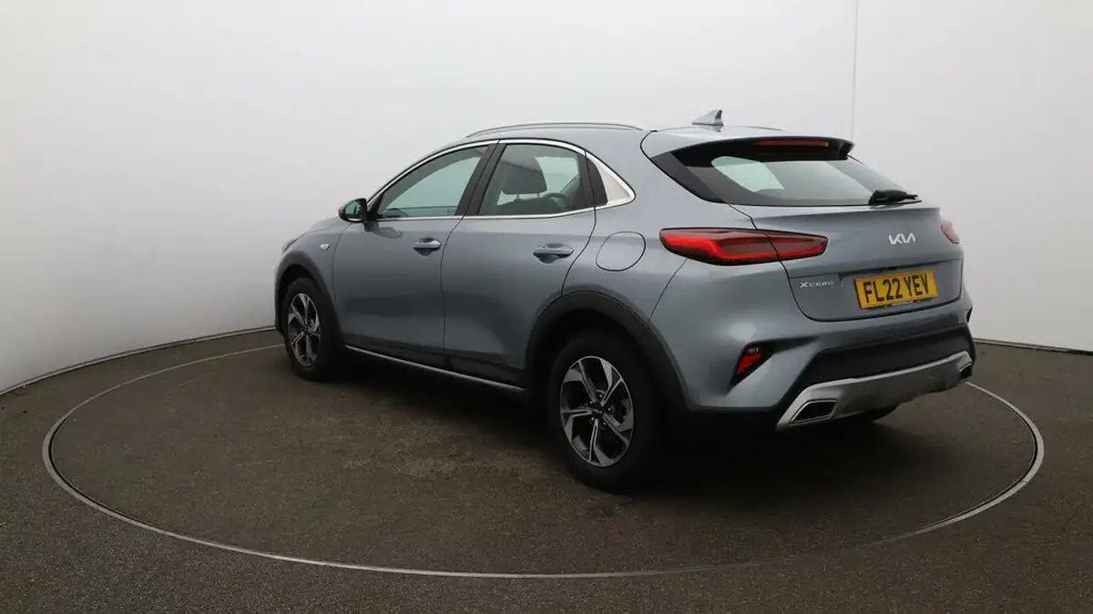 2022-kia-xceed-10-t-gdi-2-big-60
