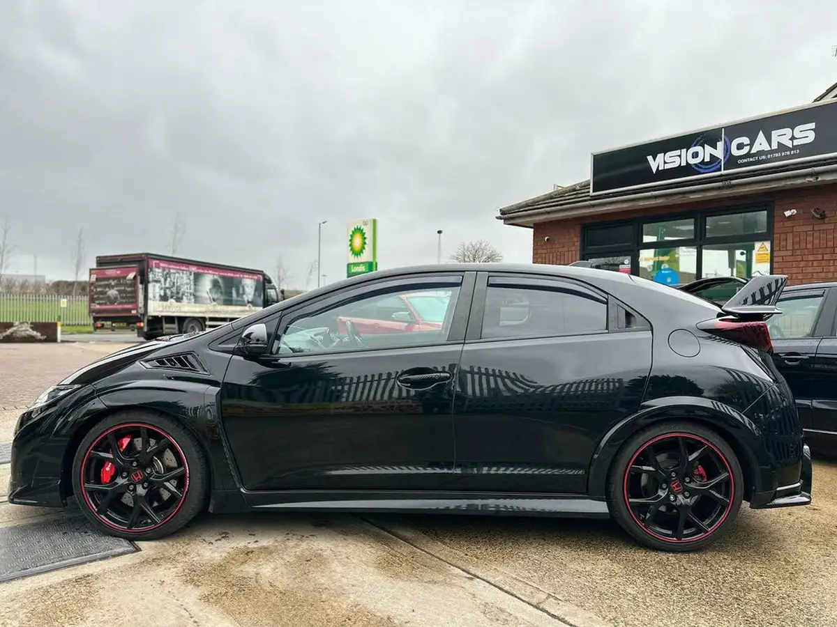 2016-honda-civic-20-i-vtec-type-r-gt-big-37