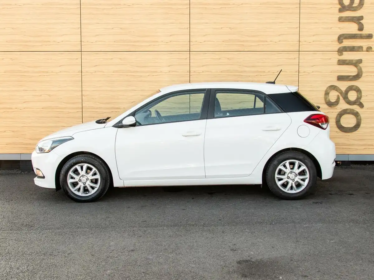 2016-hyundai-i20-12-se-hatchback-5d-big-12