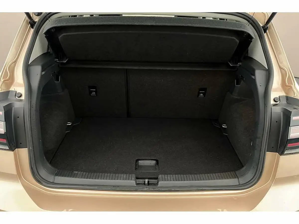 2019-volkswagen-t-cross-10-tsi-sel-big-10