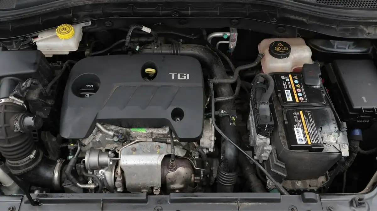 2020-mg-zs-suv-10t-gdi-exclusive-111ps-big-19
