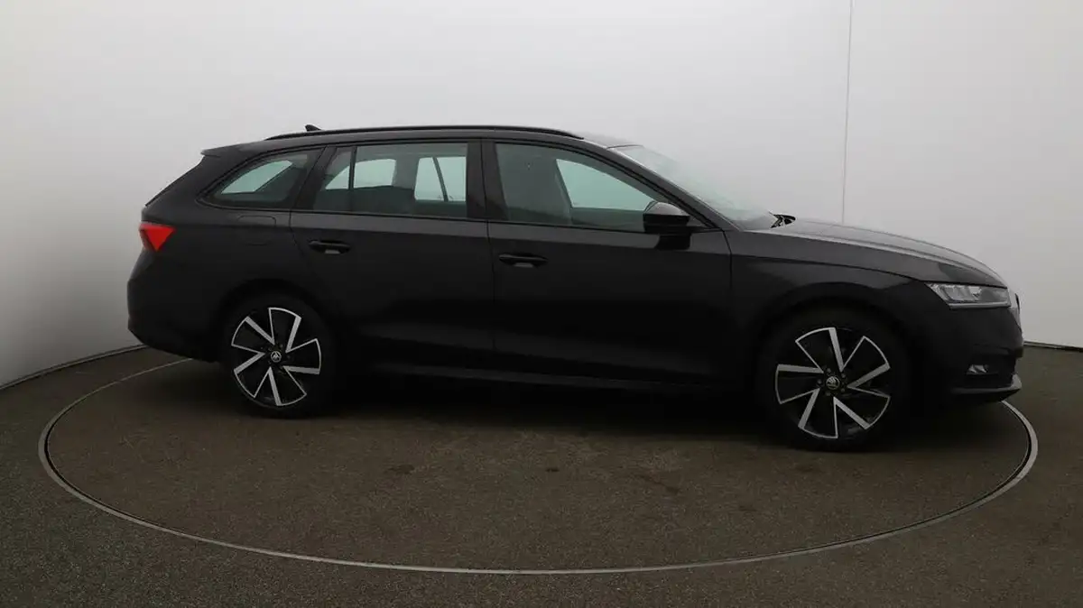 2022-skoda-octavia-14-tsi-se-technology-estate-big-45