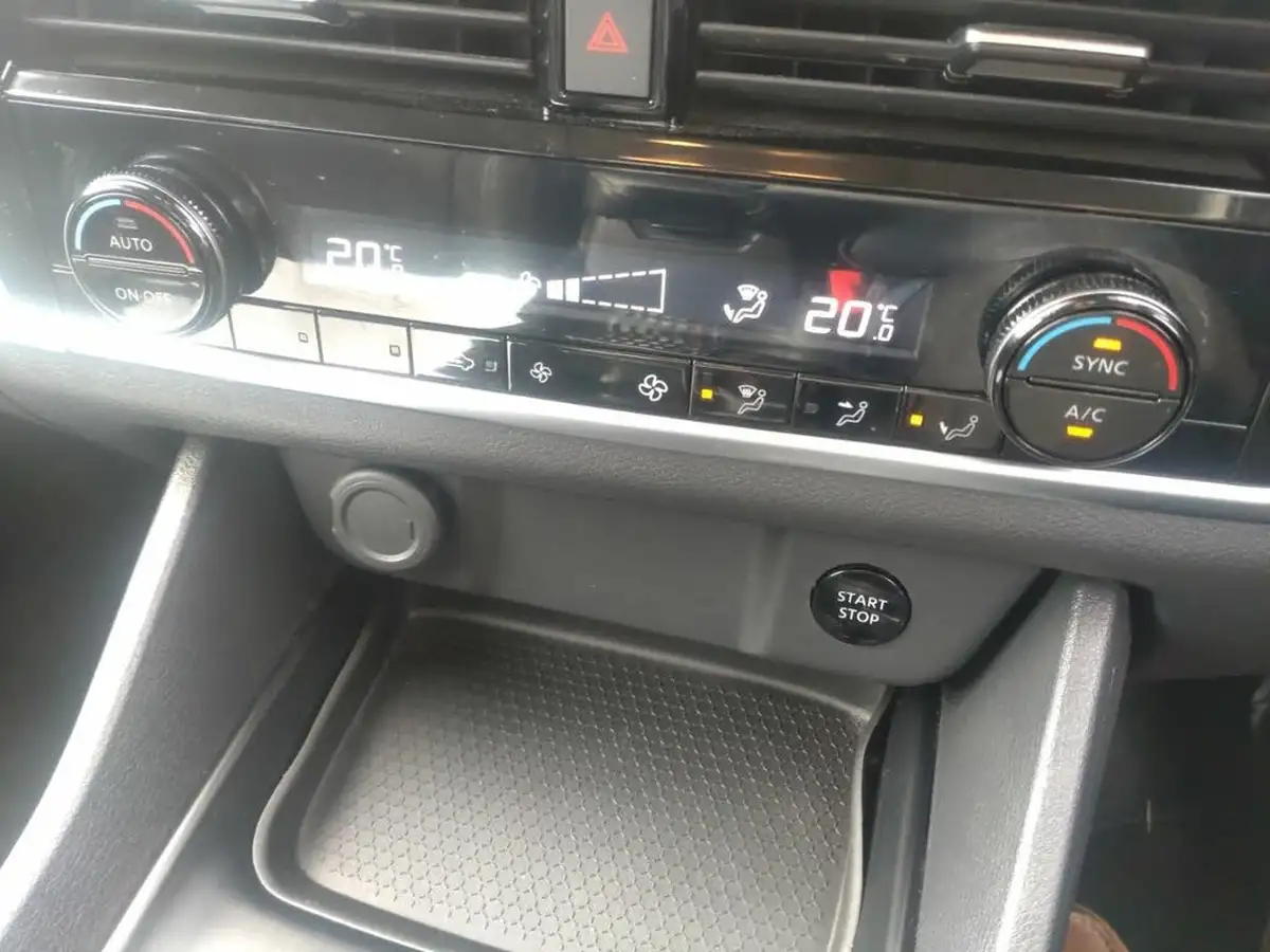 2023-nissan-qashqai-15-acenta-premium-big-21