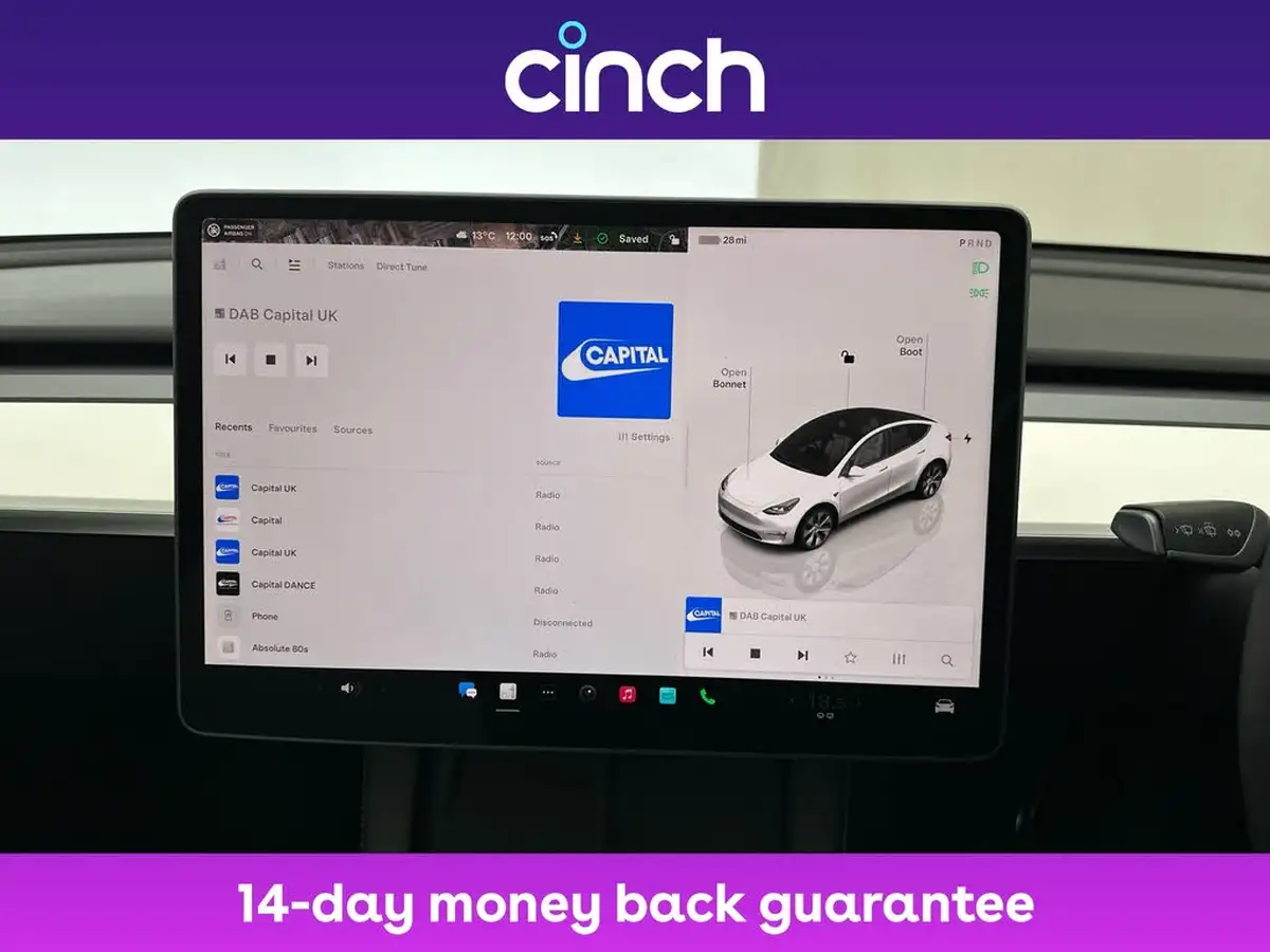 2022-tesla-model-y-e-long-range-big-16