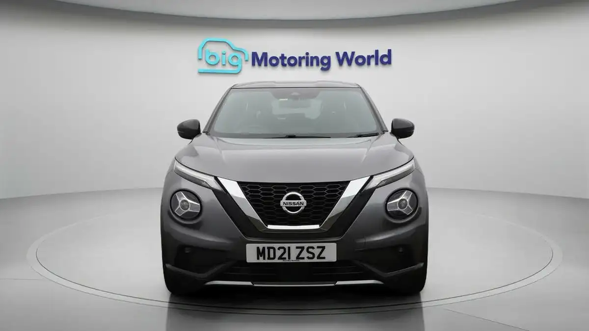 2021-nissan-juke-10-dig-t-tekna-dct-big-2