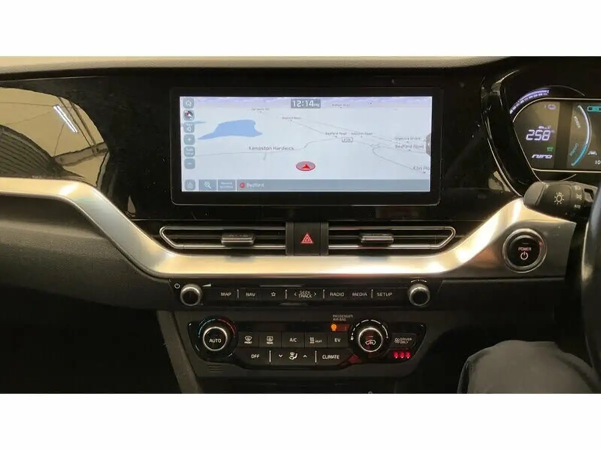 2021-kia-e-niro-ev-3-big-5
