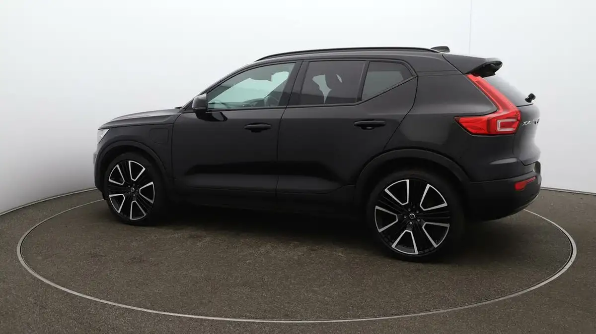 2021-volvo-xc40-15-t5-r-design-pro-262bhp-big-45
