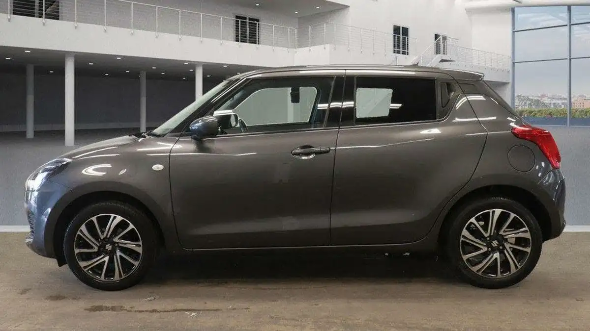 2021-suzuki-swift-12-dualjet-sz-l-big-3