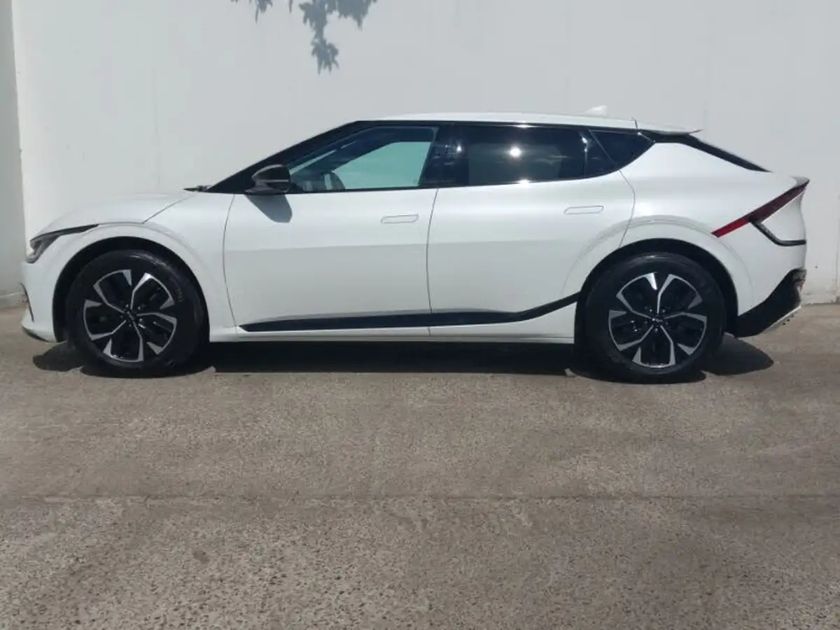 2024-kia-ev6-e-gt-line-225bhp-774kwh-lithium-ion-big-3