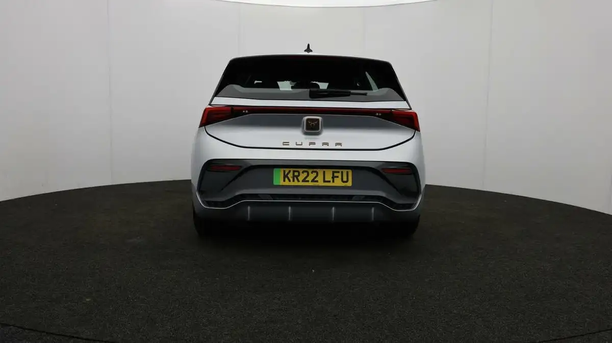2022-cupra-born-e-v1-big-53