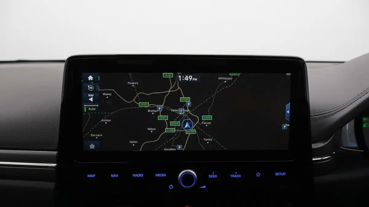 2021-hyundai-ioniq-e-premium-se-electric-100kw-big-11