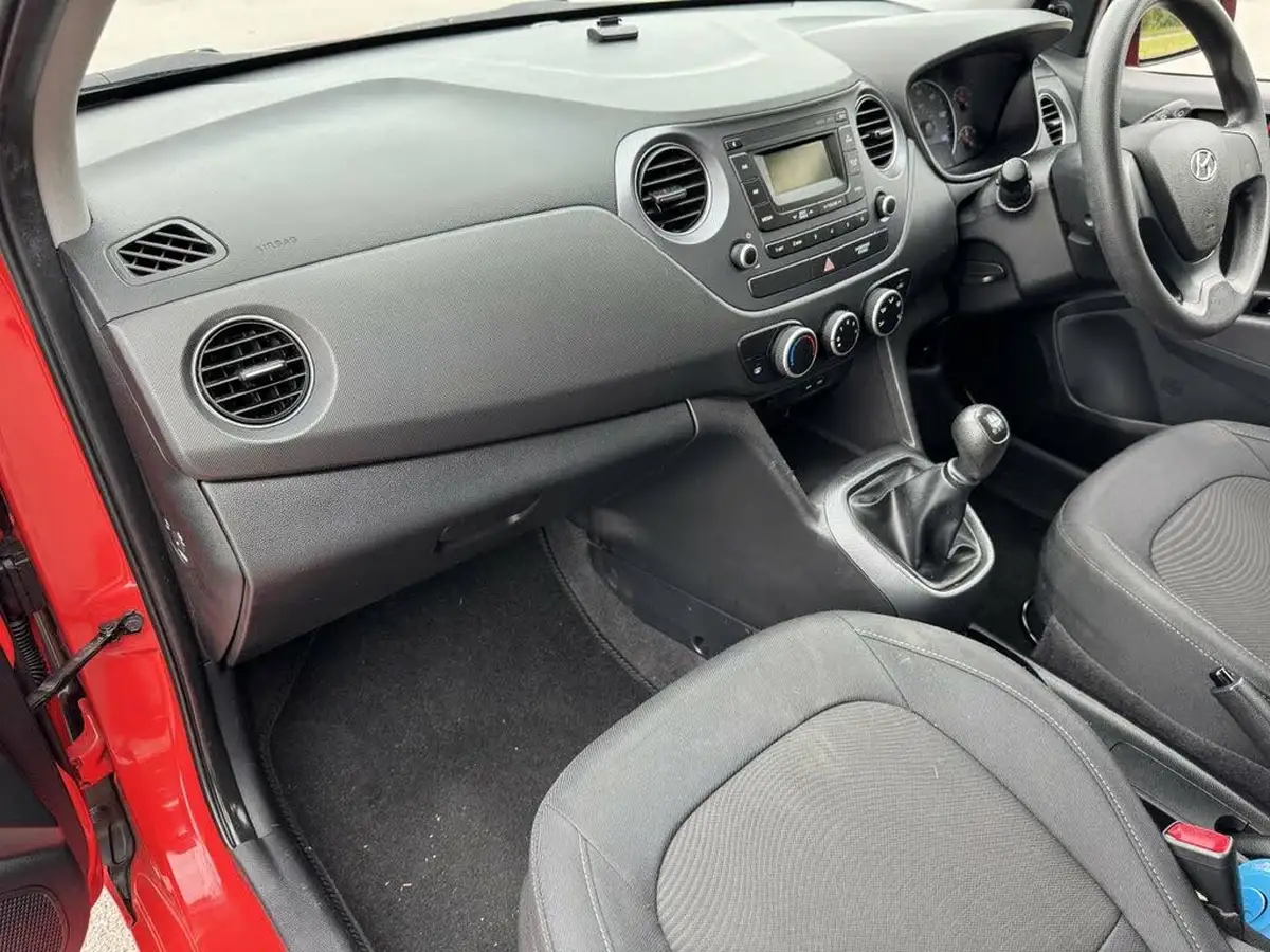 2018-hyundai-i10-10-s-big-28