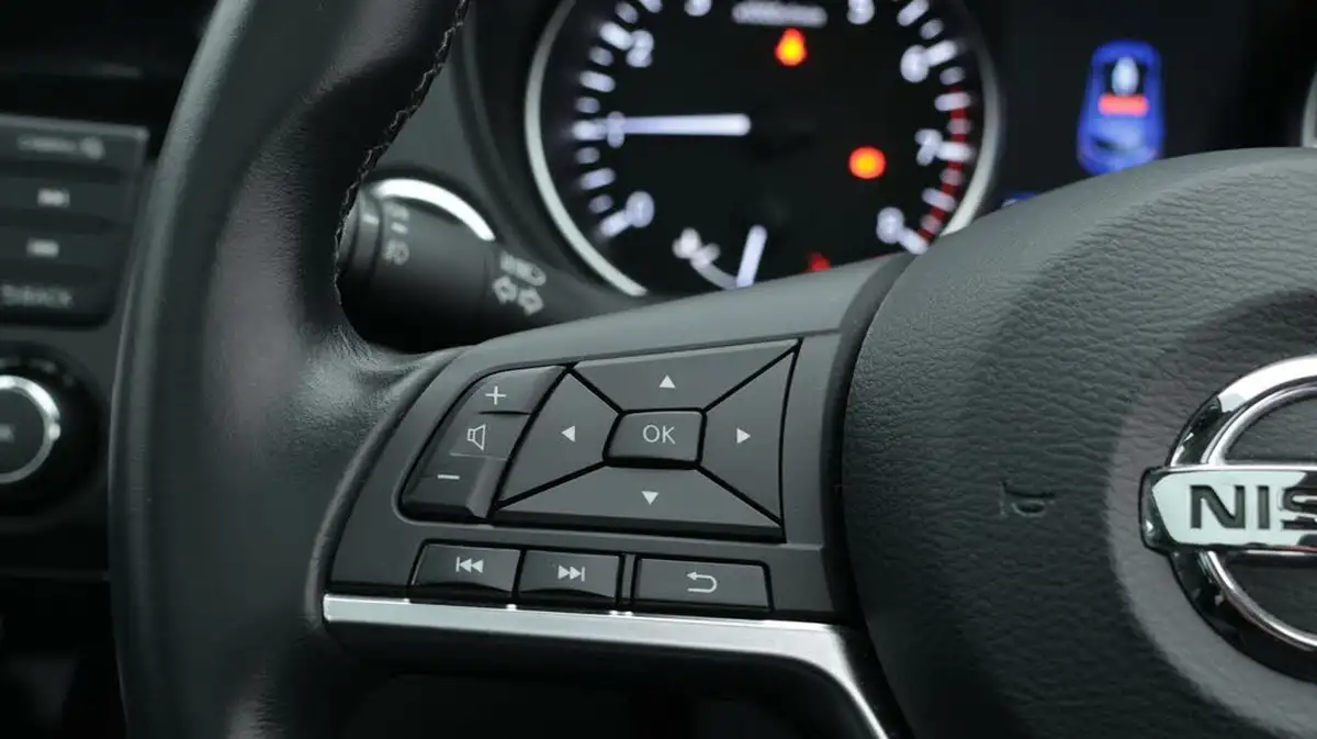 2020-nissan-qashqai-13-dig-t-n-connecta-160ps-dct-big-24