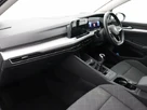 2022-volkswagen-golf-15-tsi-life-150ps-hatchback-small-10
