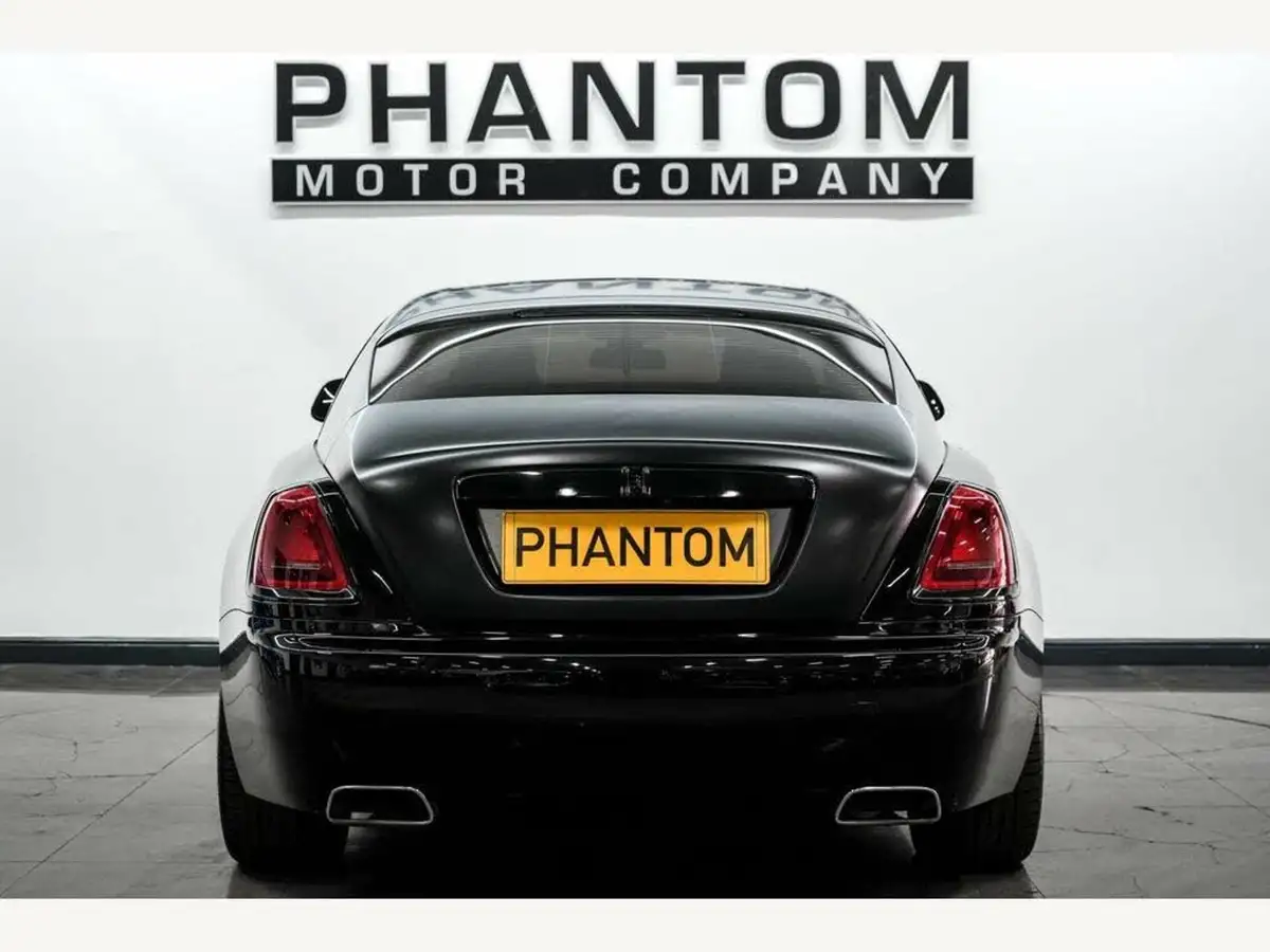 2017-rolls-royce-wraith-66-no-trim-big-3