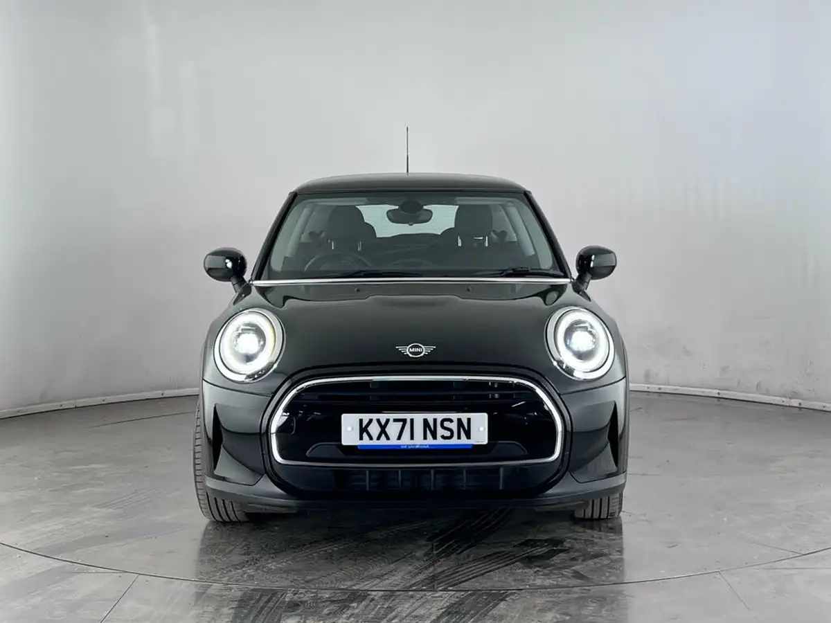 2021-mini-cooper-15-cooper-classic-hatchback-3d-big-2