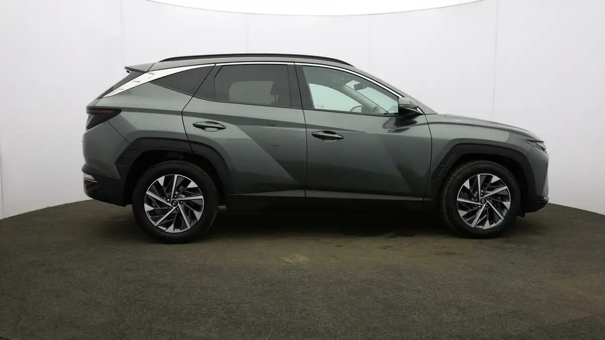 2022-hyundai-tucson-16-t-gdi-premium-150ps-big-52