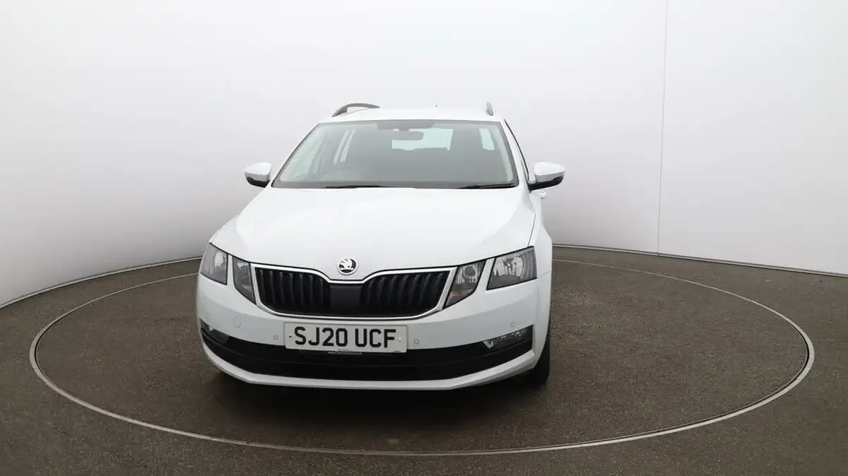 2020-skoda-octavia-16tdi-se-technology-estate-big-38