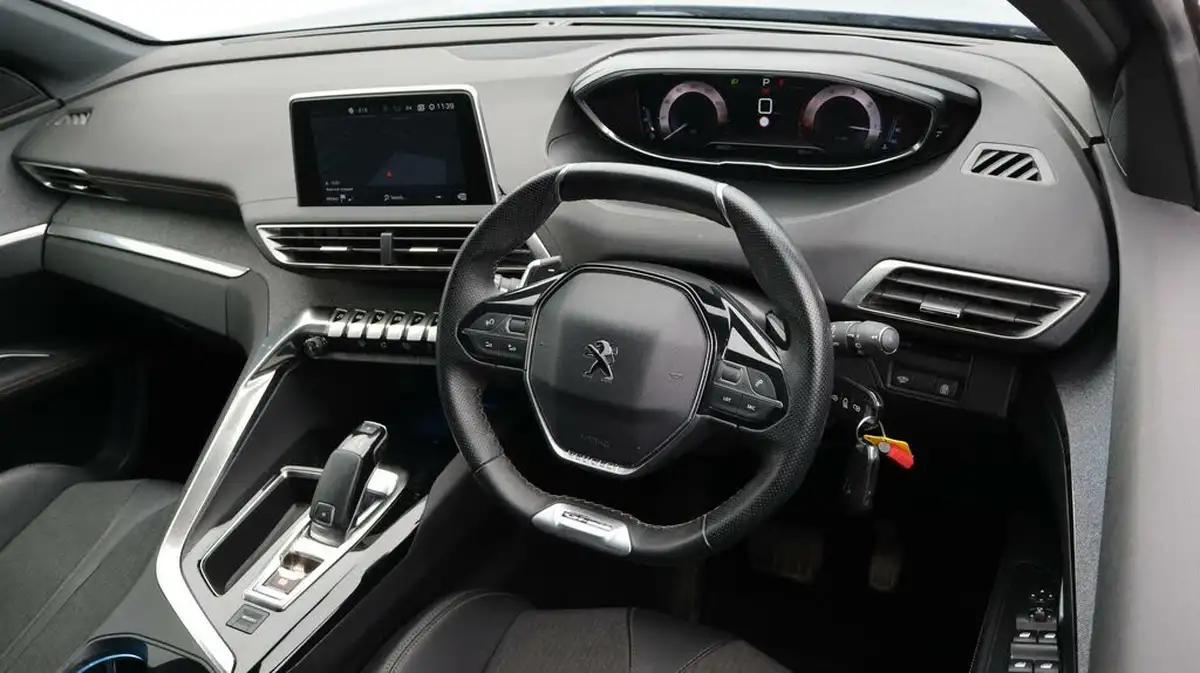 2020-peugeot-3008-suv-15-bluehdi-gt-line-eat8-big-9