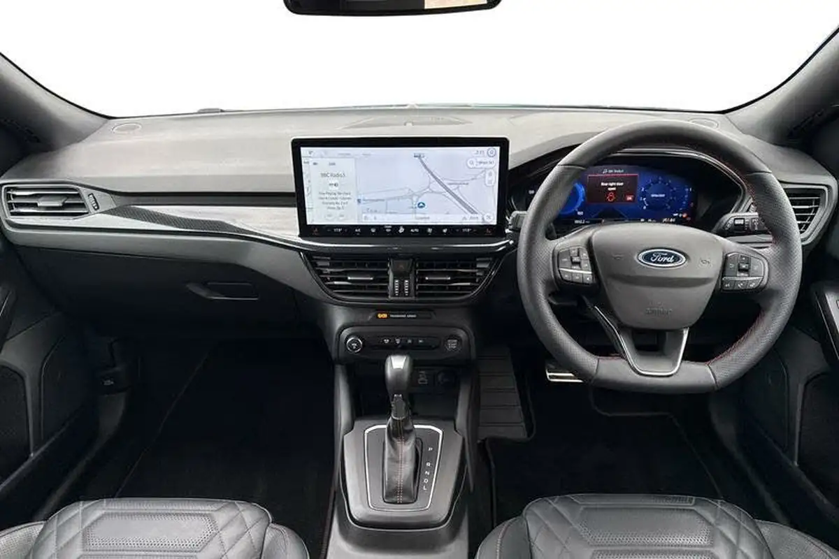2024-ford-focus-10t-st-line-x-155ps-hatchback-powershift-big-9