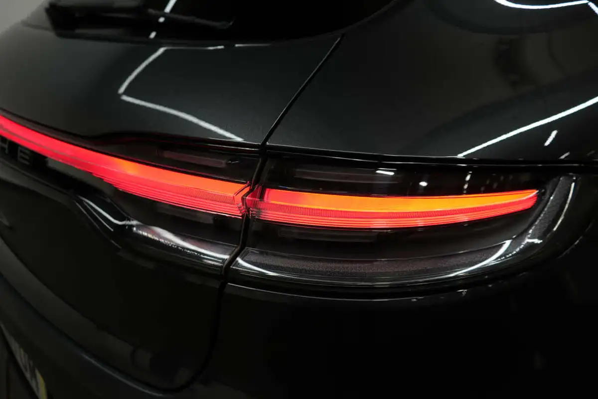 2020-porsche-macan-29-v6-gts-big-11