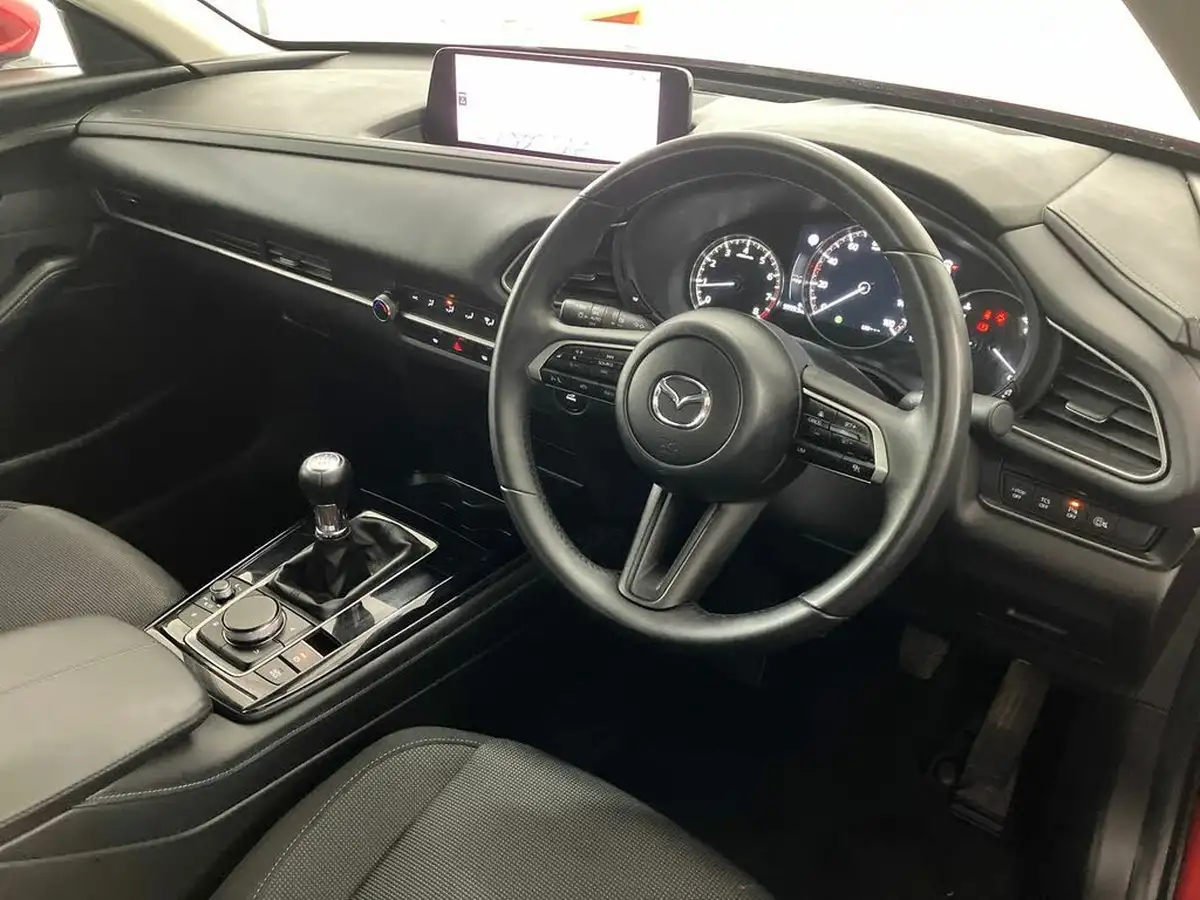 2024-mazda-cx-30-20-e-skyactiv-g-prime-line-big-27