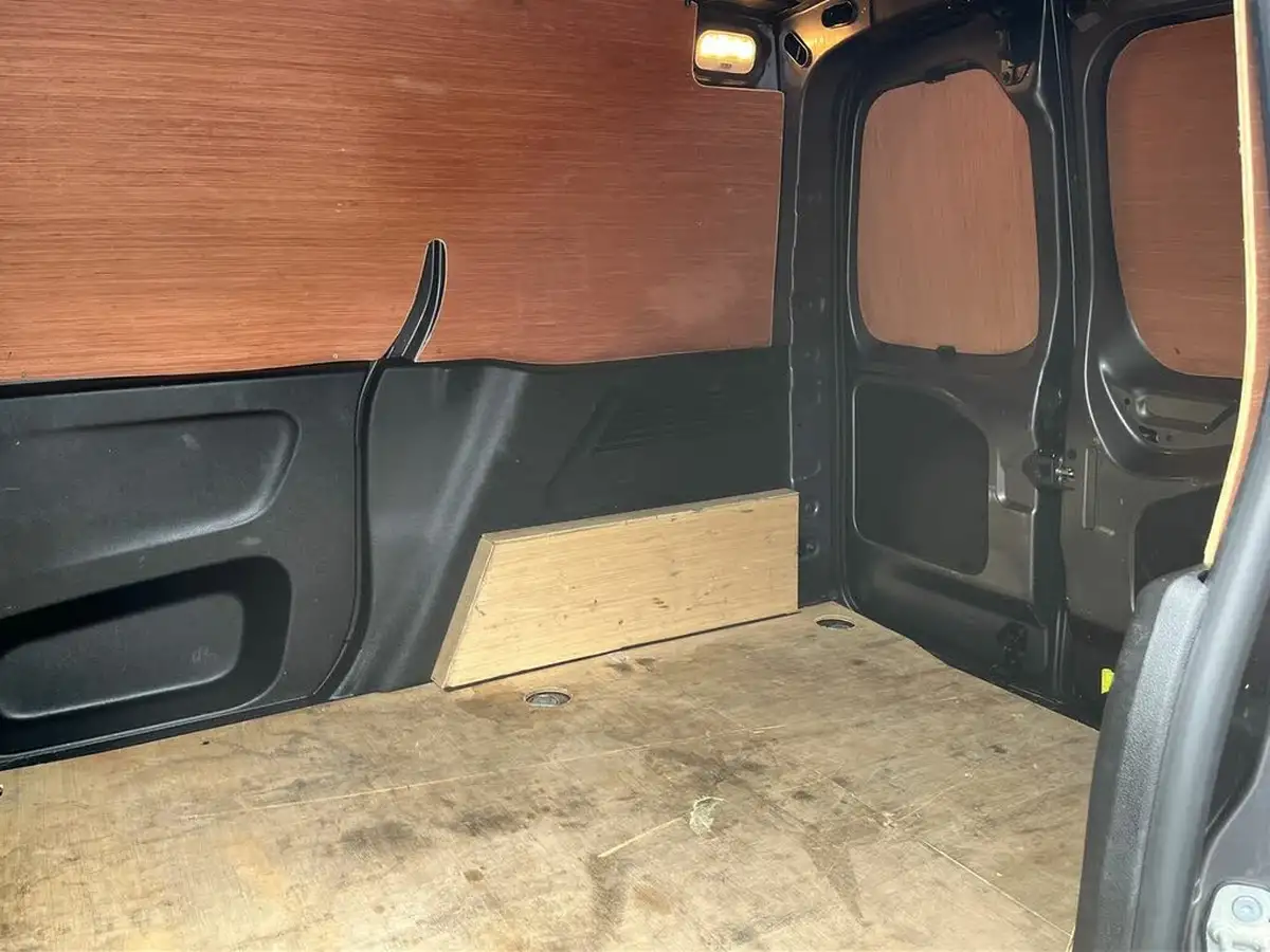 2021-vauxhall-combo-15cdti-sportive-2300-130pseu6d-t-4x4-l1h1-panel-big-10